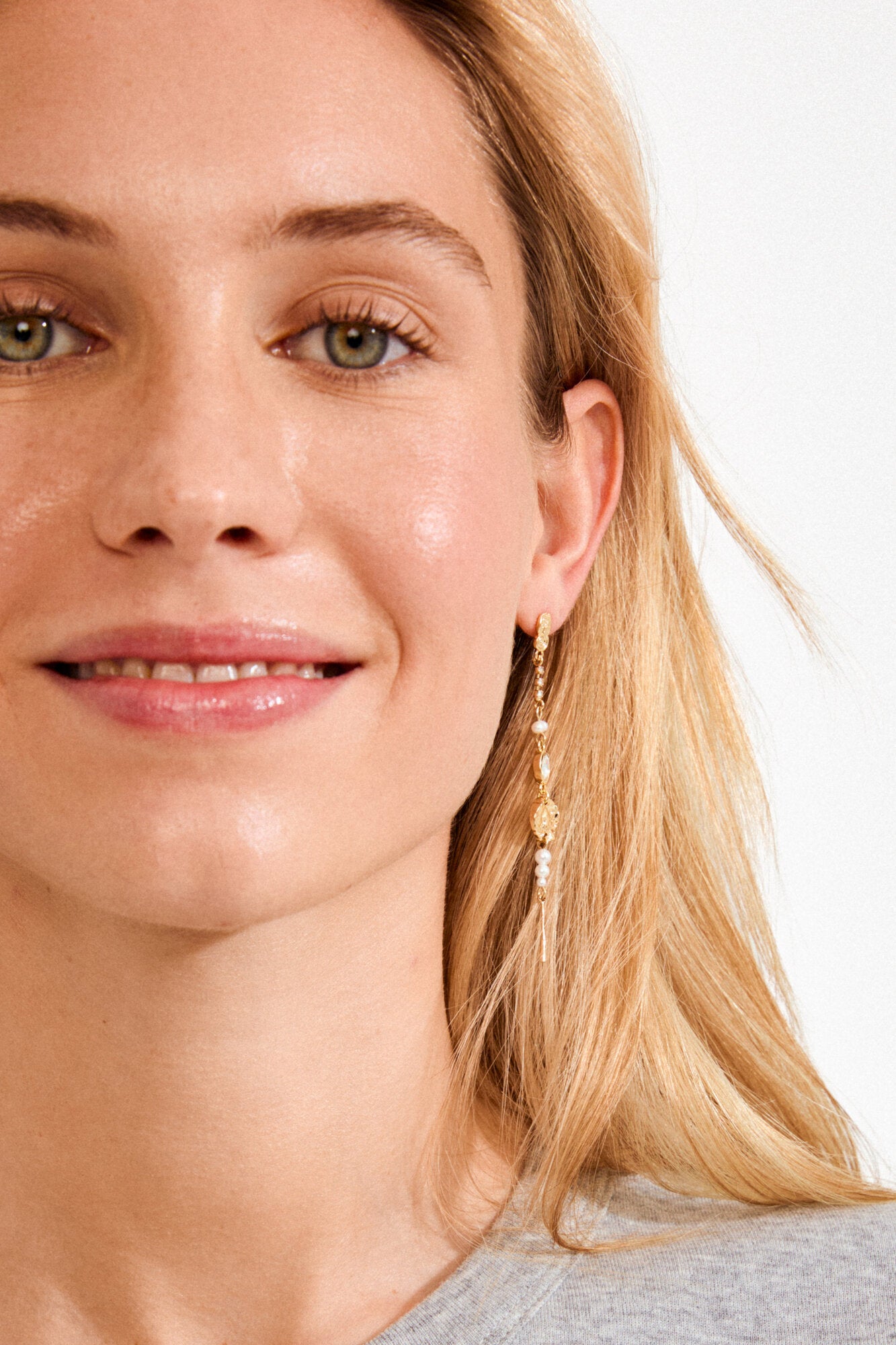 Fire hængeøreringe - forgyldt